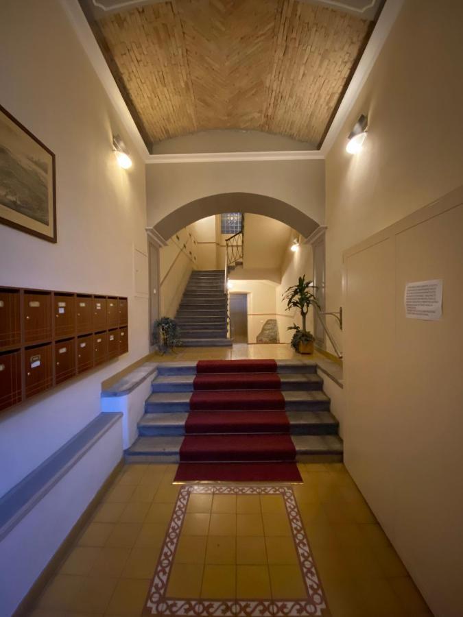 Rifugio Joyce, Comfort A Trieste Con Parcheggio Exterior foto